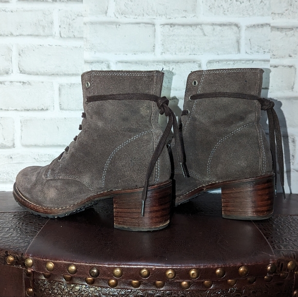 Frye Gray Suede Combat Boots - Picture 10 of 16
